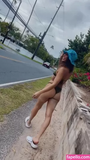 thatthickpaige thumbnail #2301033