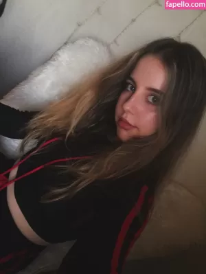 themissviolette thumbnail #2304549