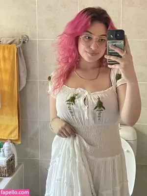 thotaustralian thumbnail #2310022