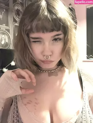 tinyfawnn thumbnail #2313344