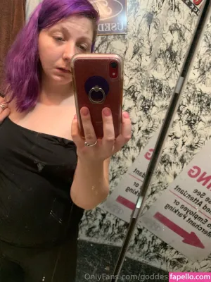 toomuchmoliiefree thumbnail #6240470