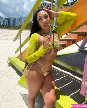 toriannyo thumbnail #6081617