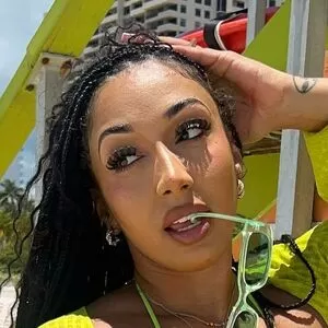toriannyo thumbnail #6081618