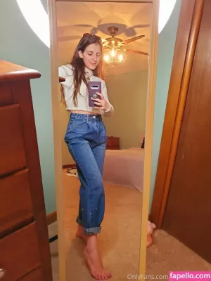 twoprettyfeet thumbnail #2321978