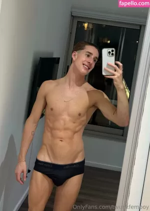twunkfemboy thumbnail #6074374
