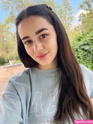 u393444026 thumbnail #6362713