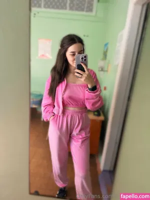 u393444026 thumbnail #6362708