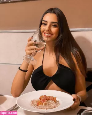 valeria-conca thumbnail #2328275