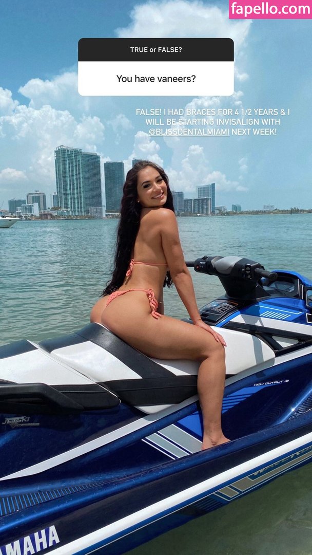 Vanessa Christine-2