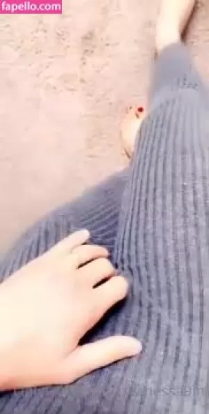 vanessa9in thumbnail #408692
