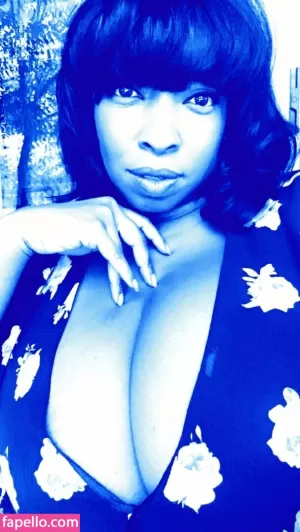 vanessablue thumbnail #3865035