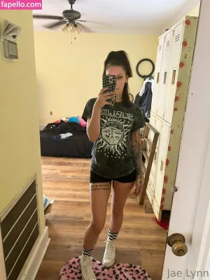 velvet-trixxx-free thumbnail #6368082