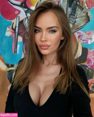 veronika-andrisova thumbnail #6363574