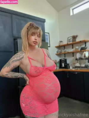 vickyaishafree-1 thumbnail #4871011