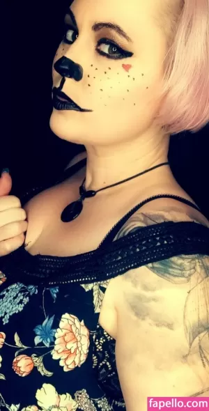 weirdartgirljo thumbnail #3804127