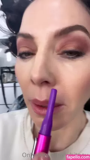 whitney-cummings thumbnail #336771