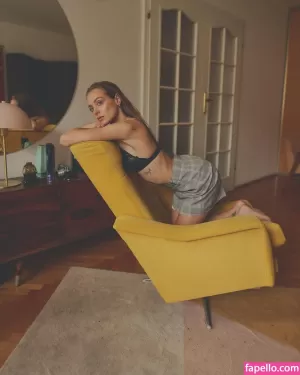 wiktoria-gasiewska thumbnail #2349773