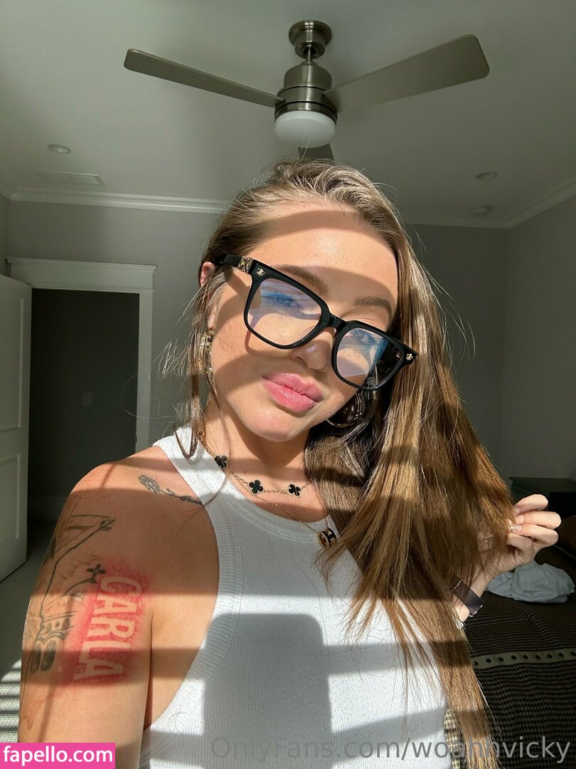 woahhvicky-1