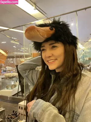 wolfabelle thumbnail #572955