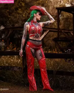 wwe-shotzi thumbnail #211400