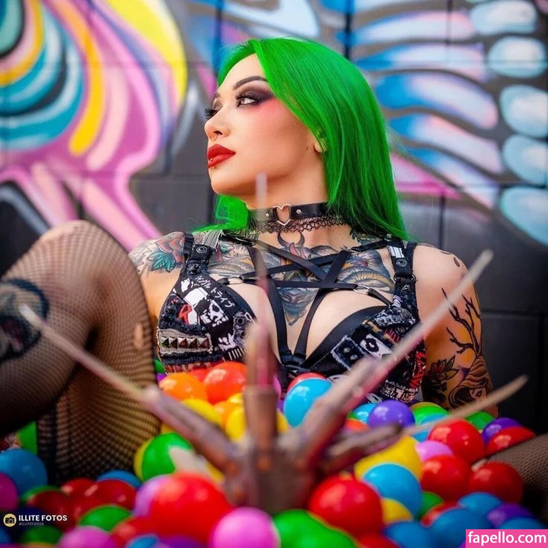 WWE Shotzi-2