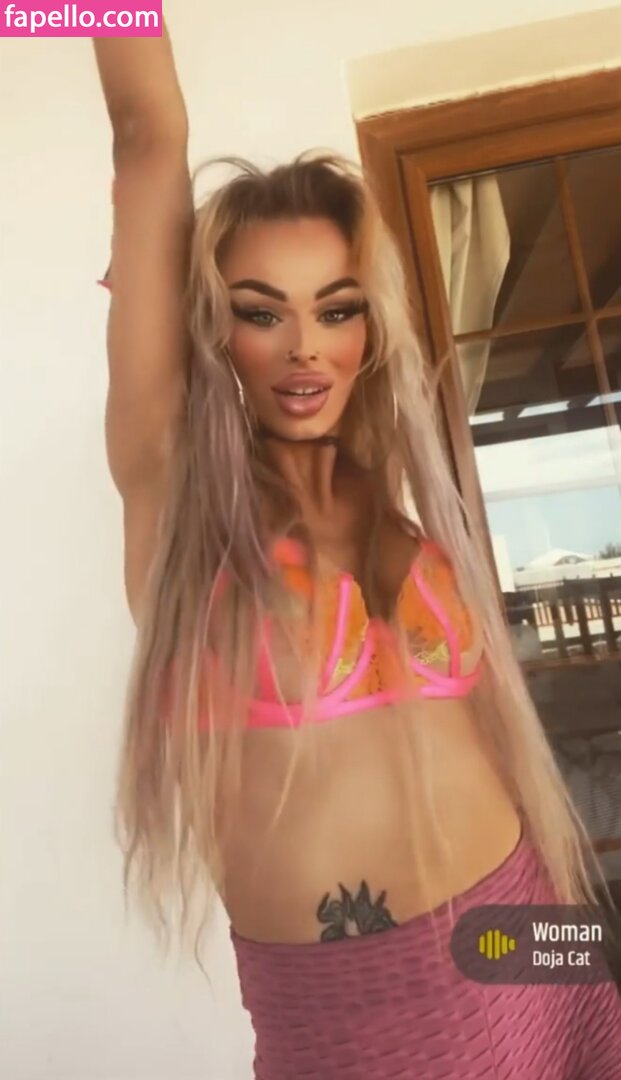 xbarbie_malibux-3