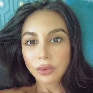 yasmeen thumbnail #2361435