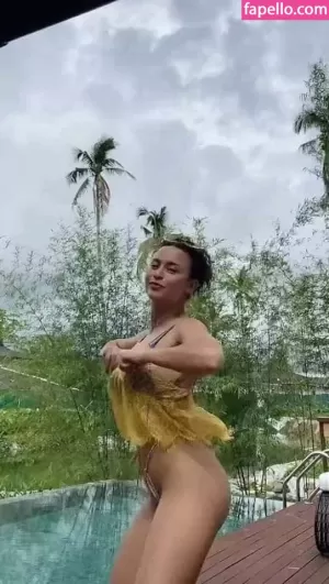 yassi-pressman thumbnail #3310271