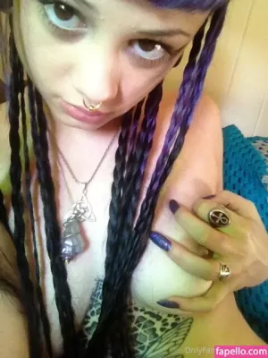 zheani thumbnail #979203