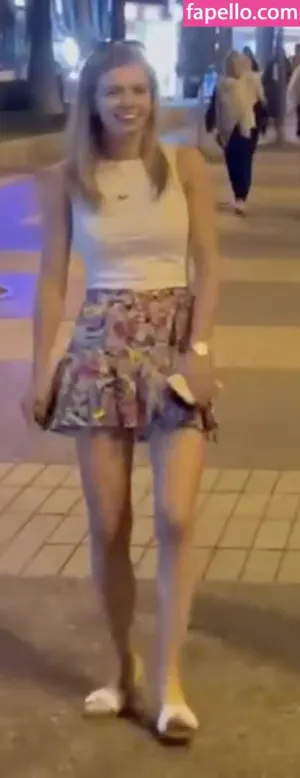 zoe-clarke thumbnail #6264836