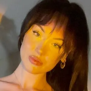 zoeeskyee thumbnail #6285015