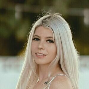 zoeybrooks18-2