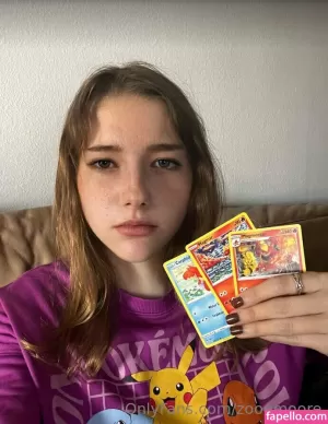 zooemoore thumbnail #5329923