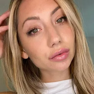 zoomerhaleyy thumbnail #4581837